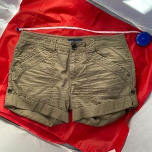 Martin & OSA Comfort Rolled Shorts — Size 2